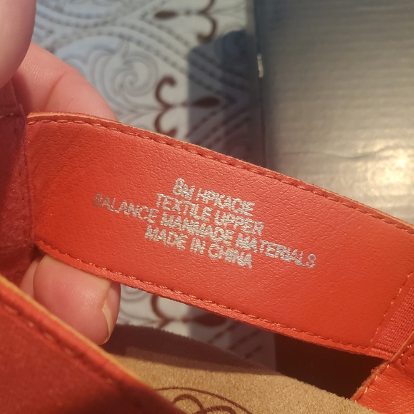 Hokus Pokus Kacie coral sandals - Picture 4 of 10